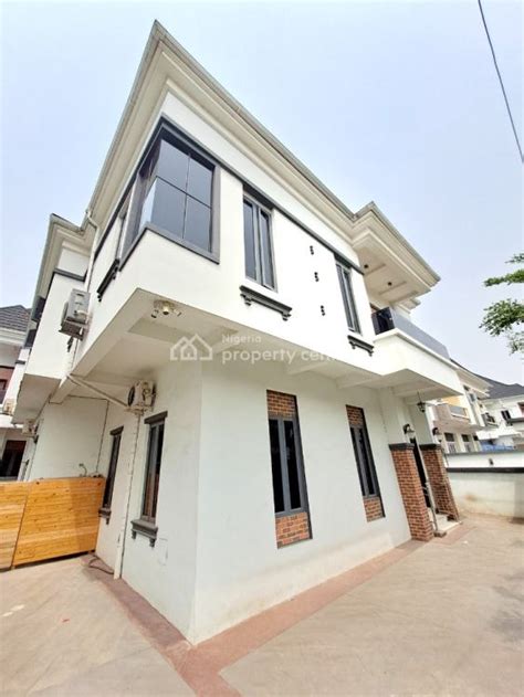 For Rent Nicely Built Bedroom Fully Detached Duplex With Bq Chevron