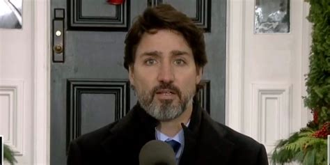 Justin Trudeau's COVID-19 Update Is Back At Rideau Cottage & People Are ...