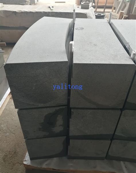 China Black Basalt Kerbstone Manufacturers Suppliers Factory