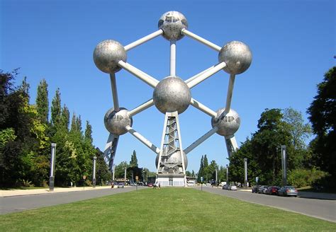 Expedition Paradise: Atomium, Brussels