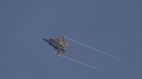 Israeli Warplanes Break Sound Barrier Trigger Sonic Boom Over Lebanon