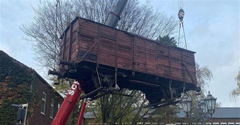 Auschwitz Waggon Auf Umwegen Zu Theater In Erkelenz NRW Mindener