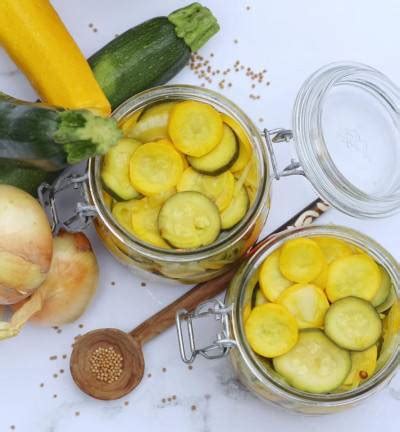 Les meilleures recettes de pickles de légumes maison sont ICI