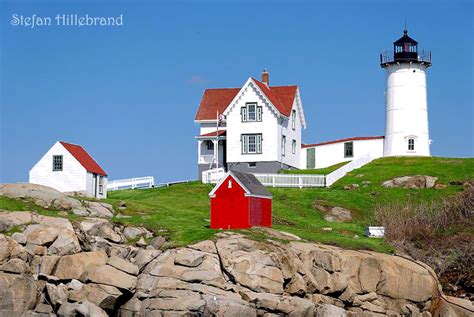 Solve Cape Neddick Nubble Light House Maine Jigsaw Puzzle Online With