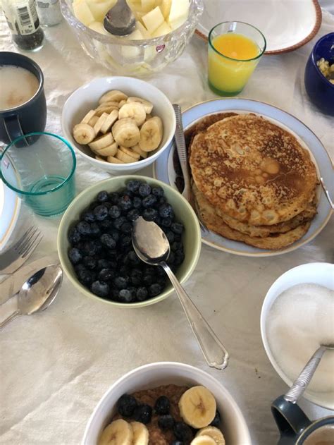 Pin tillagd av hannah kershaw på food drink Smaskigt Recept Frukost