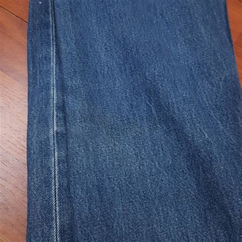 90s Medium Wash Levis 501 Jeans Fit Like 32 33w 3… Gem