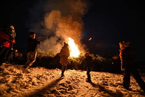 Eagles Th Night Bonfire Is Back In A New Location Vaildaily