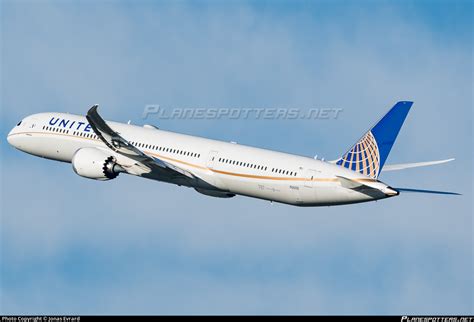 N United Airlines Boeing Dreamliner Photo By Jonas Evrard