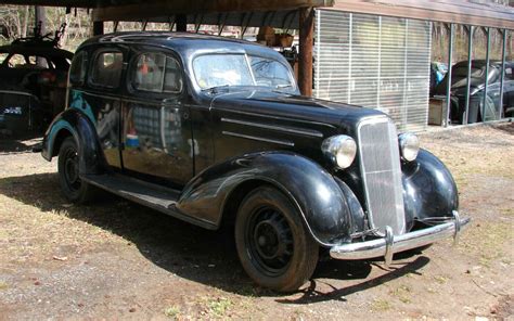 1935 Chevrolet Sedan | Barn Finds