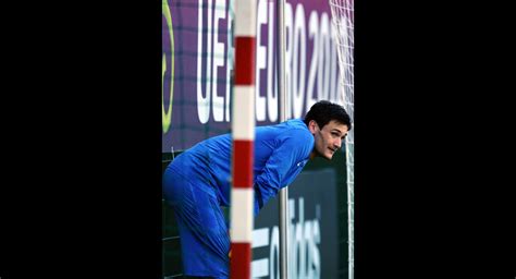 Photo Hugo Lloris lors d une séance d entraînement le 22 juin 2012 à