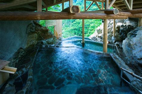 「幻の温泉郷」といわれた福島の名湯！会津・芦ノ牧温泉めぐり 福島県 トラベルjp 旅行ガイド