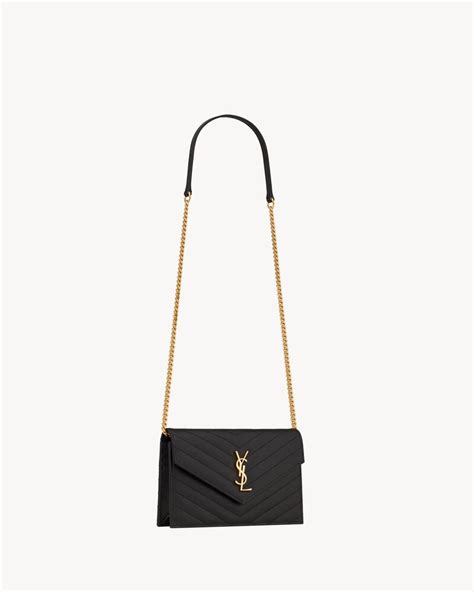 Cassandre Saint Laurent MatelassÉ Envelope Chain Wallet En Cuir EmbossÉ