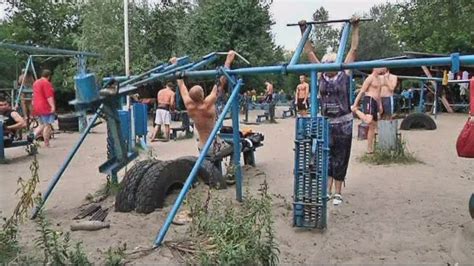 Hardcore Outdoor Gym In Kiev Has Equipment Made From WWII Tanks YouTube