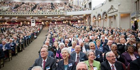 The Largest Gathering Of Jehovah’s Witnesses — Watchtower Online Library