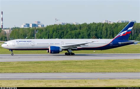 Ra Boeing M Er Aeroflot Alexander Lebedev Jetphotos