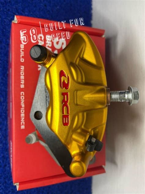 Rcb Racing Boy S Series Front Brake Caliper With Bracket Pot