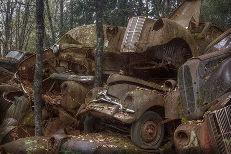 car graveyard :: ( explore ) | Graveyard, Abandoned, Truck art