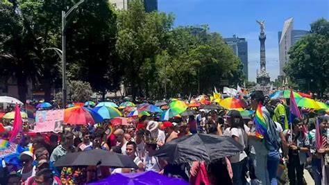 Marcha Lgbt 2023 Reúne 250 Mil Personas En La Cdmx México Head Topics