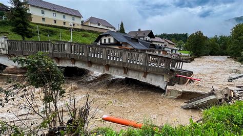 Schlimmste Fluten Seit Slowenien Drohen Nach Berschwemmungen