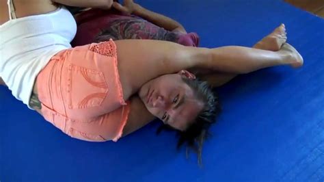 Headscissors Compilation Wrestling Porn Headscissor And Scissorhold Videos Spankbang