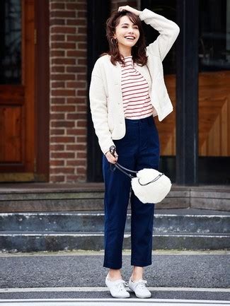 Comment Porter Un Pantalon Chino Bleu Marine Tenues Et Looks