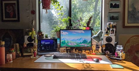 Desk setup update : desksetup