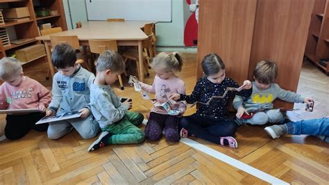 Poznajemy różne zawody Przedszkole Montessori Przedszkolak na