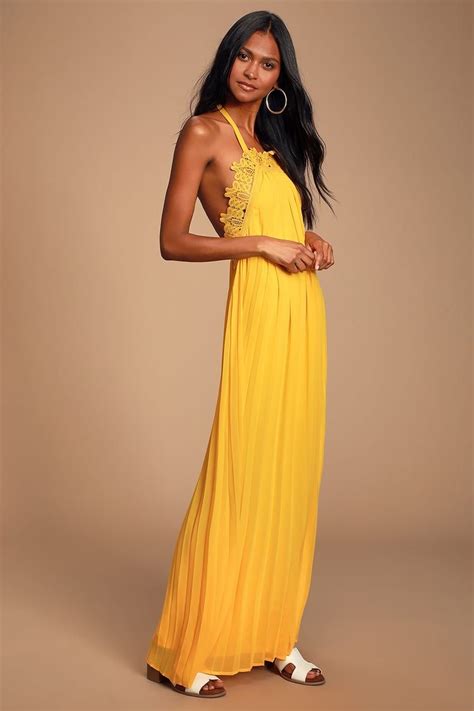 Encinitas Golden Yellow Lace Pleated Halter Maxi Dress Halter Maxi Dresses Yellow Lace Full