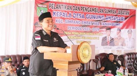 Bupati Tanah Bumbu Hm Zairullah Azhar Lantik 6 Kepala Desa Di Kecamatan