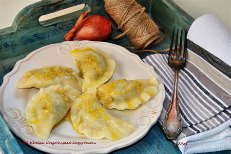 Pierogi Ze Szpinakiem I Serem Feta Przepis PrzyslijPrzepis Pl