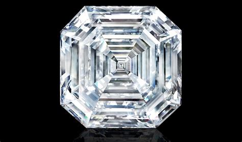 Graff Presents, World’s Largest Emerald Cut Diamond