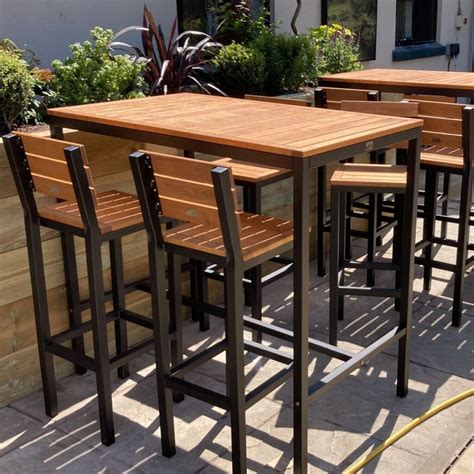 Bar outdoor furniture- Hexham bar tables and chairs - Woodberry