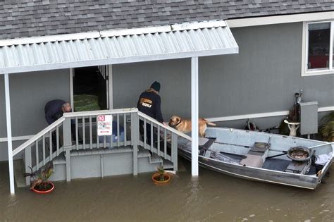 En Imágenes Vientos Y Lluvias Causan Estragos En California