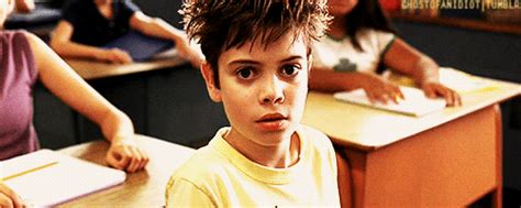 how to eat fried worms ff;alexandergould gif | WiffleGif