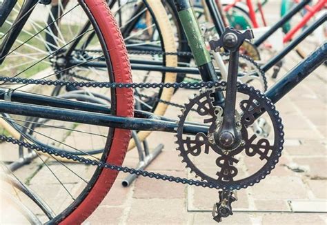 Pin by Rob Baker on Bicycle Art | Bicycle art, Old bicycle, Bicycle