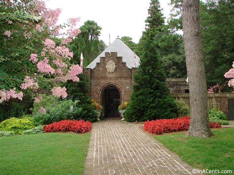 Exploring The Elizabethan Gardens Of Roanoke Island Nc