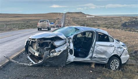 Conductor de Río Grande murió tras volcar con su auto en la ruta a