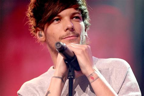 Louis Tomlinson Details Debut Solo Album 'Walls'