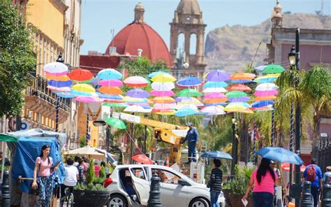 Corredor Constitución en Durango uno de los andadores más bonitos de