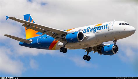 N317nv Airbus A319 111 Allegiant Air Alonso Cisneros Jetphotos