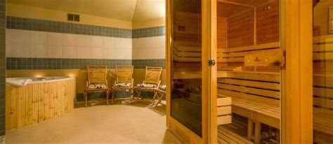 Hotel Prague Centre Plaza in Prague - Book a deluxe hotel a short walk ...