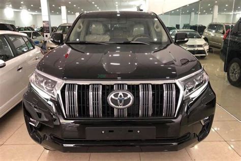 Bán xe Toyota Land Cruiser Prado 2 7VX 2018