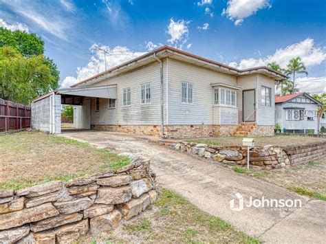 brisbane road booval qld  property details