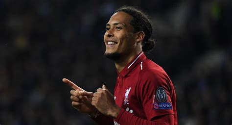 Liverpool Vs Wolverhampton Van Dijk Elegido Jugador De La Temporada