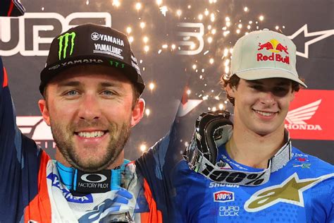 Sx Us Les R Actions Du Podium Et D Oakland Moto Station