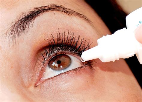 Чем промыть глаза при конъюнктивите?