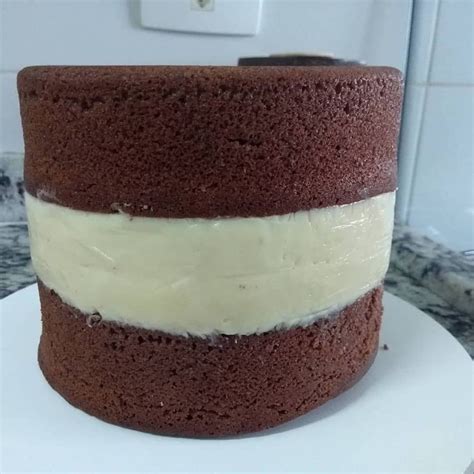 Receita Da Massa De Chocolate Estruturada Tima Para Naked Cake