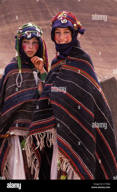 Morocco Upper Atlas Imilchil Young Berber Girls Of Ait Haddidou