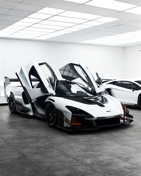 McLaren Senna GTR | THE-LOWDOWN.com | Platinum 1 Auto Group