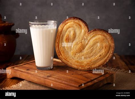 Oreja Mexican Sweet Bread Made With Puff Pastry Its Name Comes From